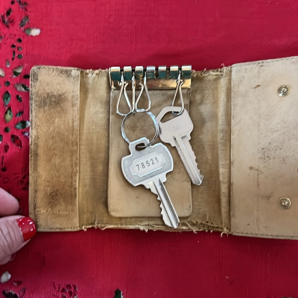 Chanel Key Pouch - Picture 4 of 7